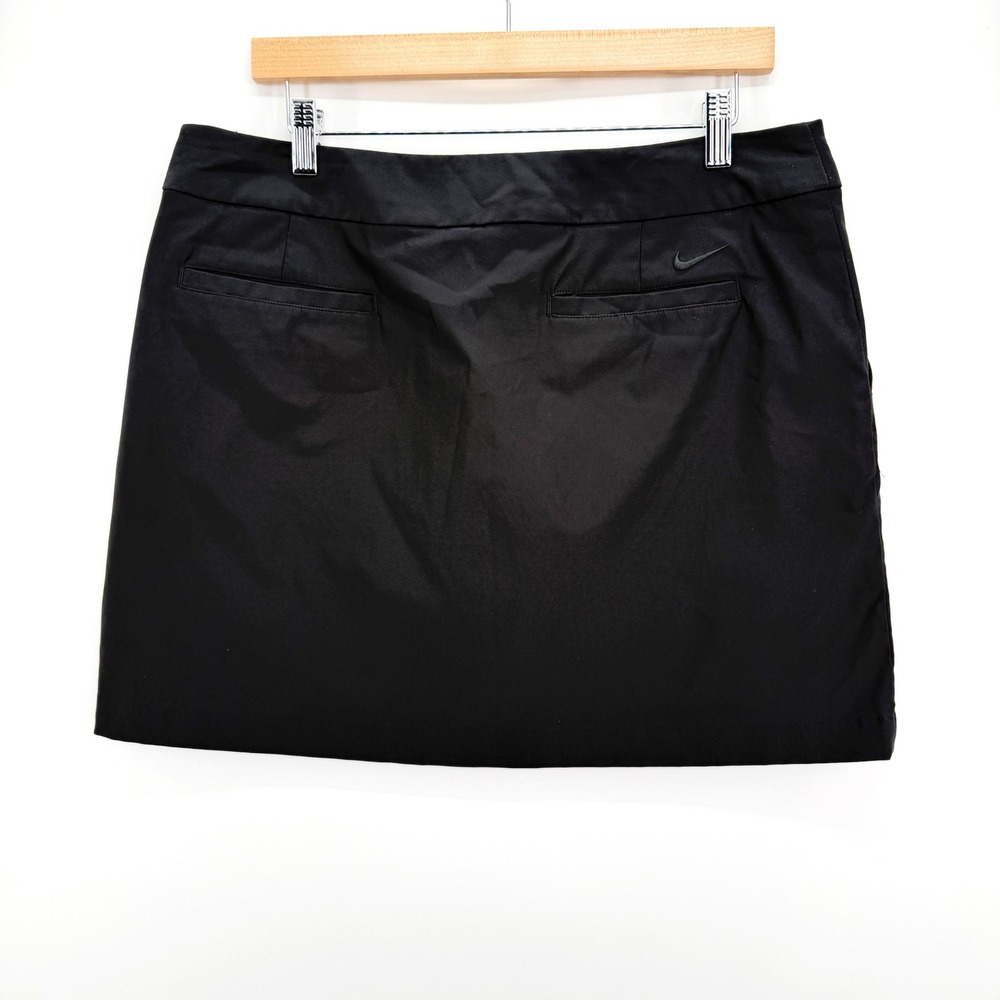 Nike Golf Skort Womens 12 Black Dri-FIT Athletic Sporty‎ Mini Skirt Zip Pockets